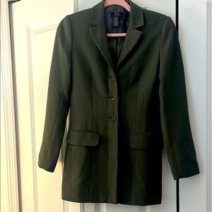 BCBG Maxazria Luxe Olive Green Women's Blazer Sz 2